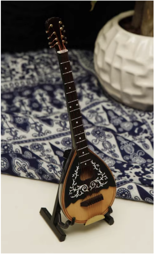 1:6 China Ethnic Instrument Mandolin \ Banjo for 1/6 Scale Doll / Art / Decoration