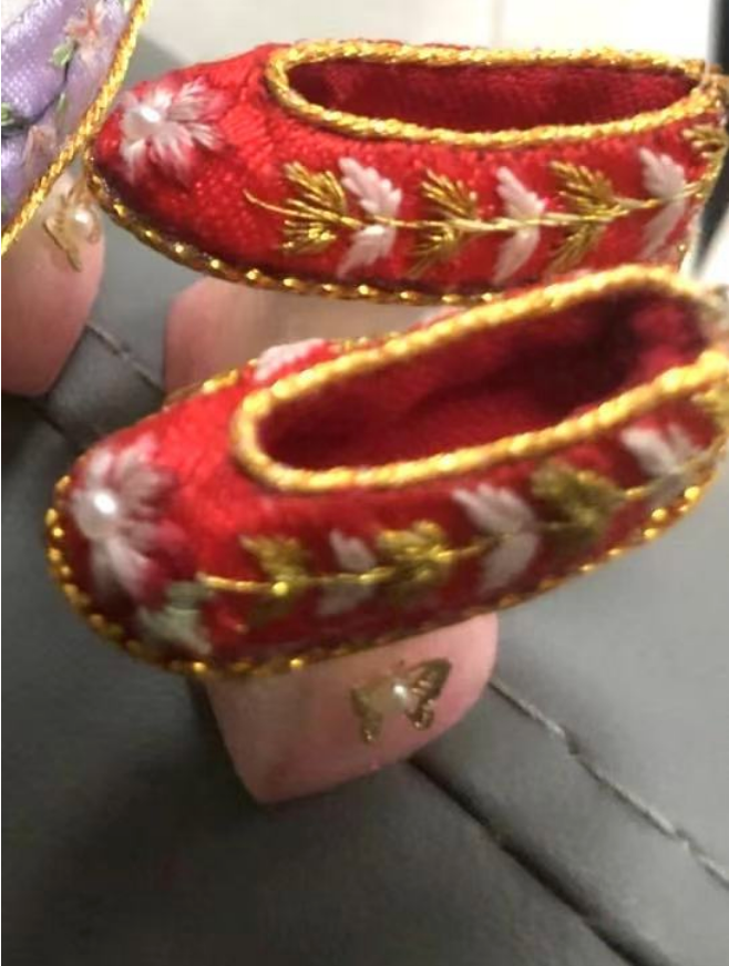 1:6 Chinese Qing Dynasty Flowerpot Shoes for 1/6 Scale Doll / Art / Decoration